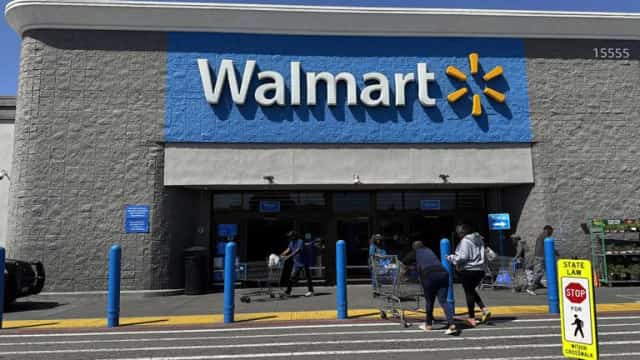 Wlamart Layoffs